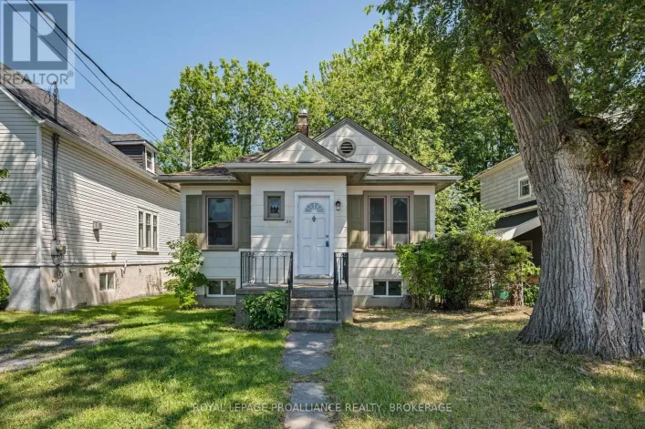 211 TORONTO STREET, Kingston