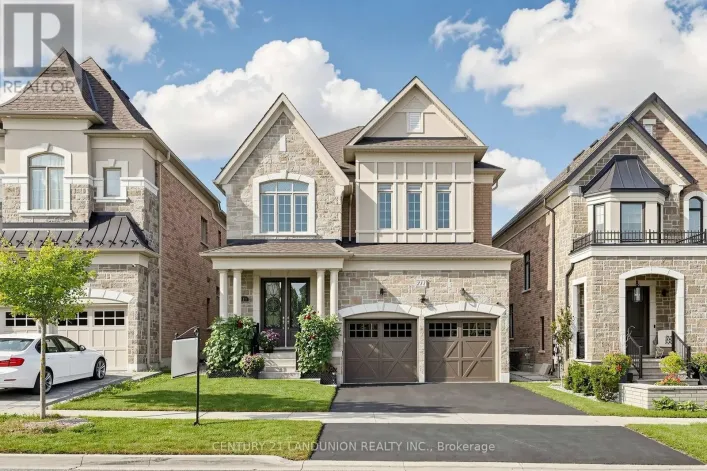 211 TOUCH GOLD CRESCENT, Aurora