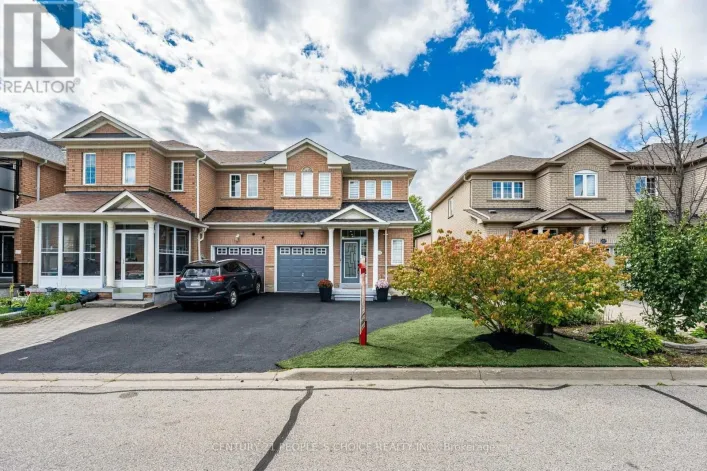 211 WILDBERRY CRESCENT, Vaughan