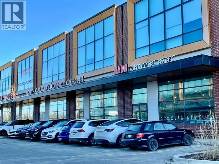 2110, 12 Royal Vista Way NW, Calgary