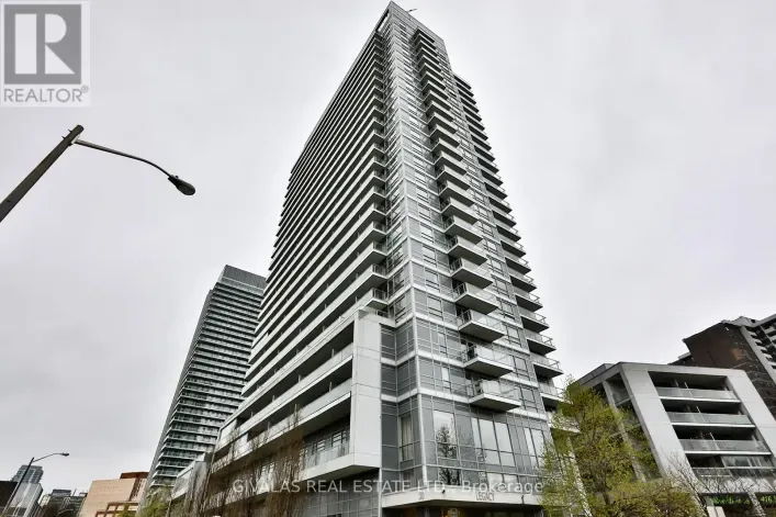 Apartment for rent: 2110 - 30 HERONS HILL WAY, Toronto