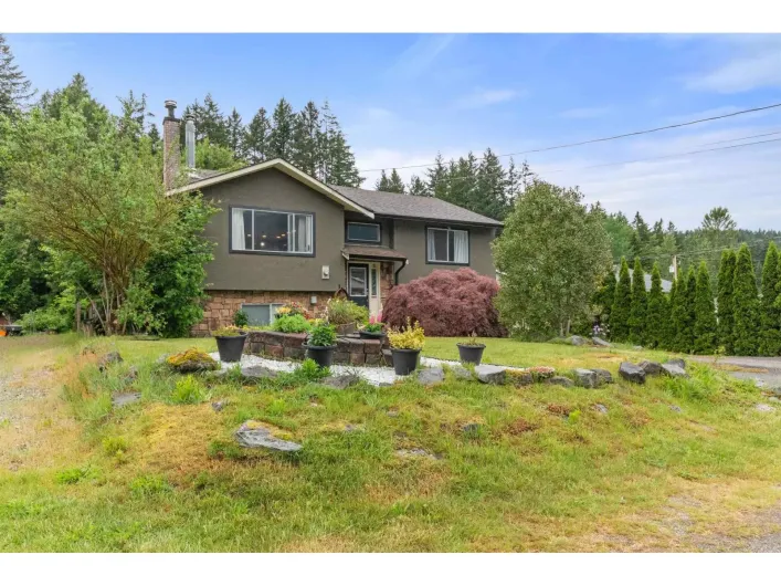 21111 LAKEVIEW CRESCENT|Kawkawa Lake, Hope