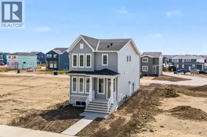 2112 152 Avenue NW, Calgary