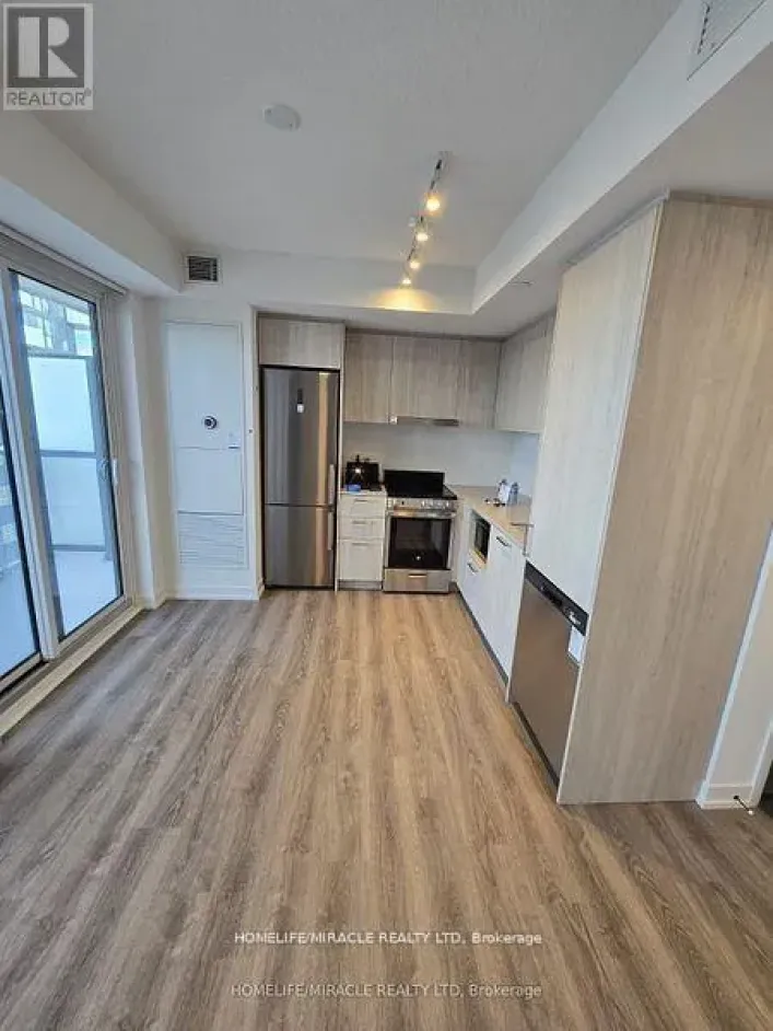 2112 - 195 COMMERCE STREET, Vaughan