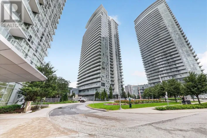 2112 - 66 FOREST MANOR ROAD, Toronto