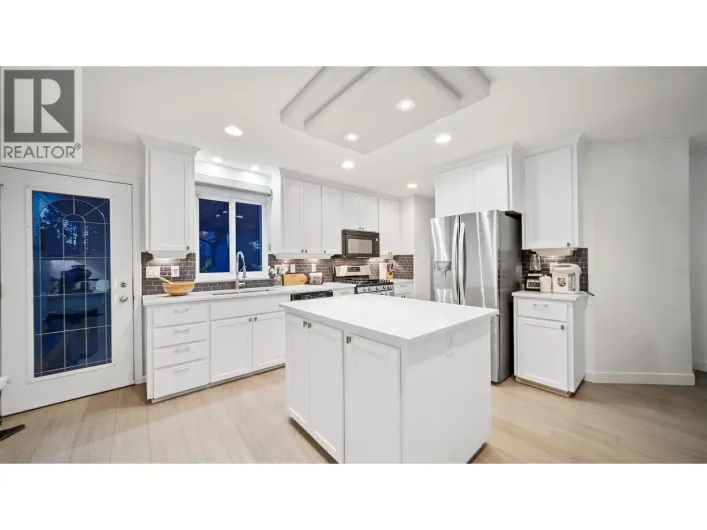 21124 GLENWOOD AVENUE, Maple Ridge