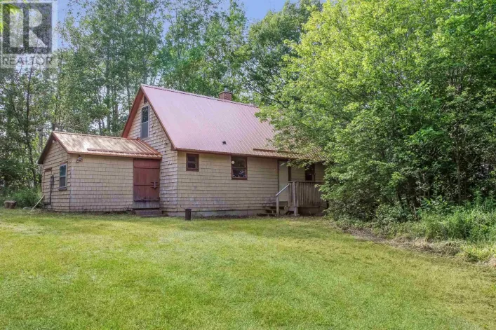 2113 Fire Lane, Torbrook