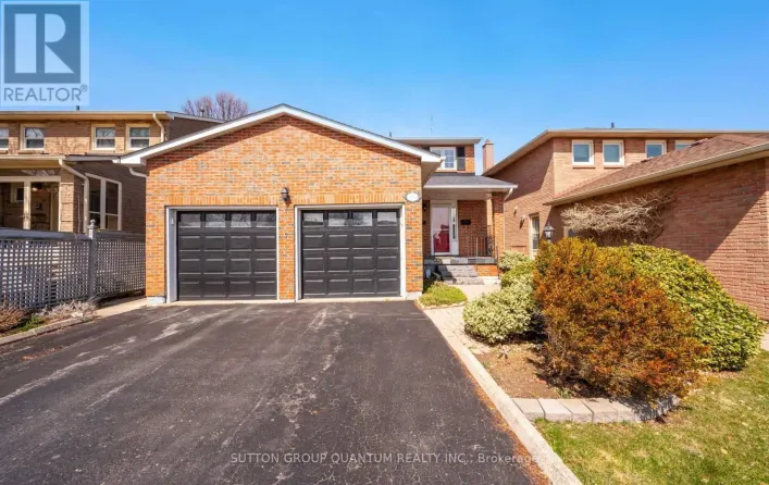 2113 FOLKWAY DRIVE, Mississauga