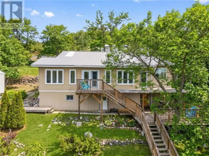 House for sale: 2113 Sunnyside Road, Sudbury