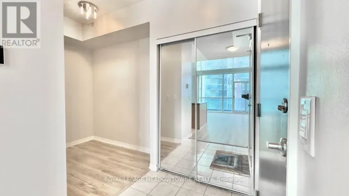 2114 - 223 WEBB DRIVE, Mississauga