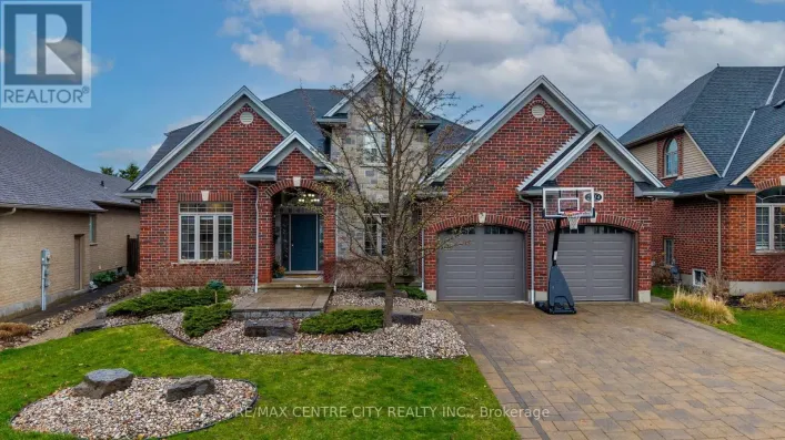 2114 RIVERBEND ROAD, London South