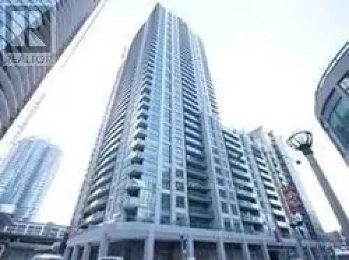2115 - 19 GRAND TRUNK CRESCENT, Toronto