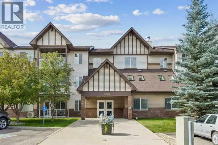 2115, 200 Community Way, Okotoks