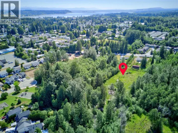2115 Cumberland Rd, Courtenay