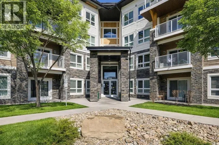 Apartment for sale: 2117, 240 Skyview Ranch Road NE, Calgary