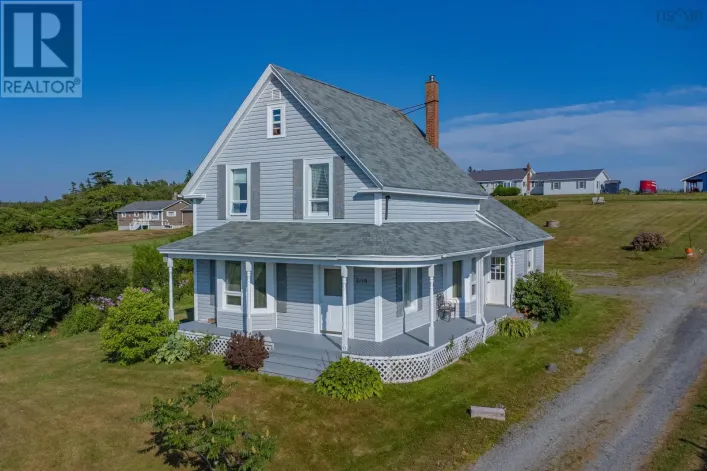 2118 Highway 1, Grosses Coques