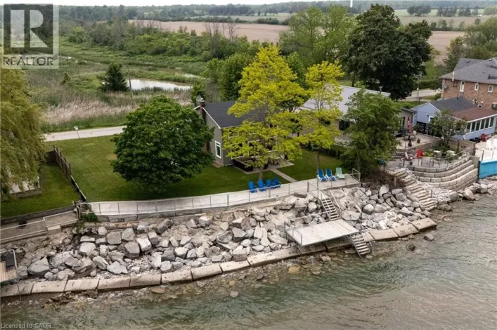 2118 LAKESHORE Road, Dunnville