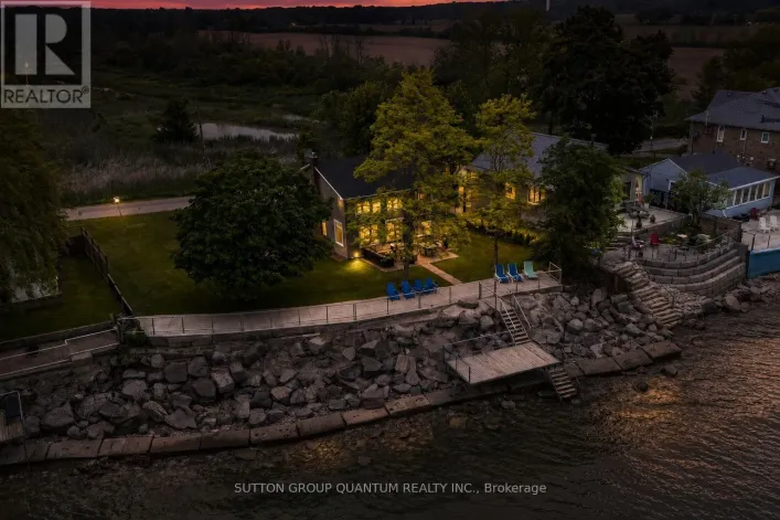 2118 LAKESHORE ROAD, Haldimand