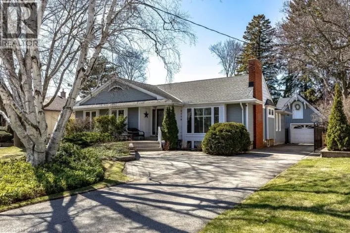 2119 PAISLEY Avenue, Burlington