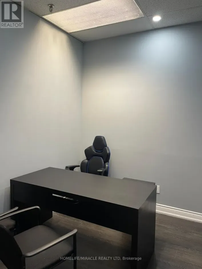 211-E - 2359 ROYALWINDSOR DRIVE, Mississauga