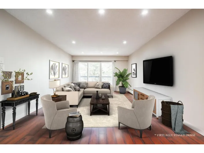 212 13530 HILTON ROAD, Surrey