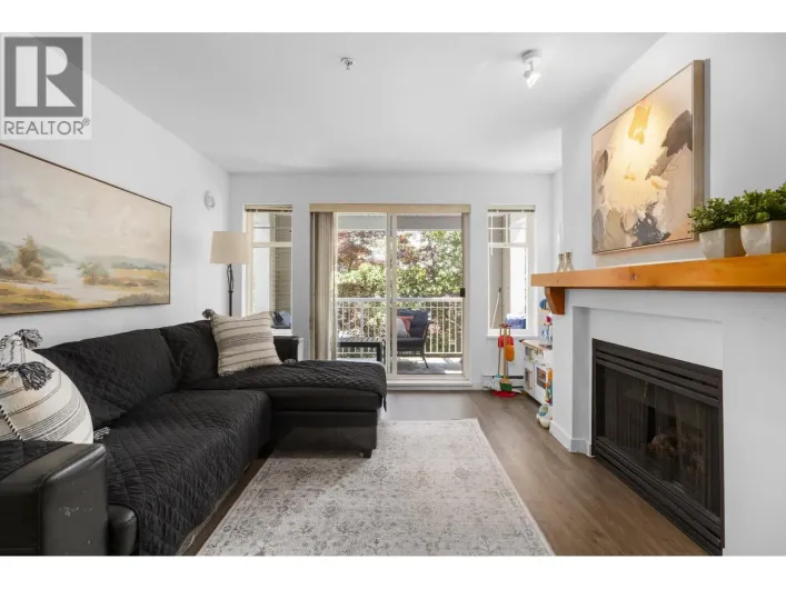 212 1432 PARKWAY BOULEVARD, Coquitlam