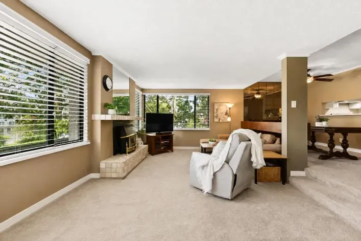 212 15313 19 AVENUE, Surrey