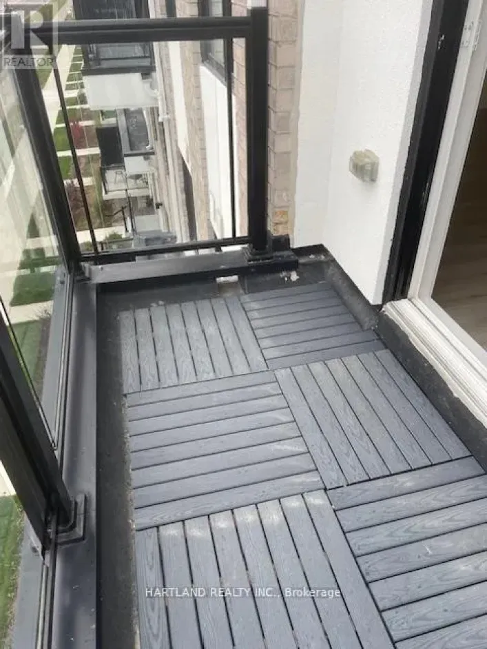 212 - 1695 DERSAN STREET, Pickering