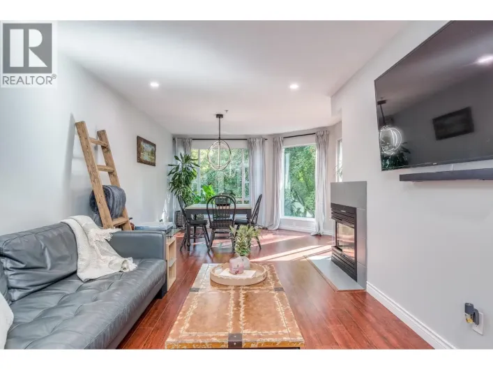 212 22233 RIVER ROAD, Maple Ridge