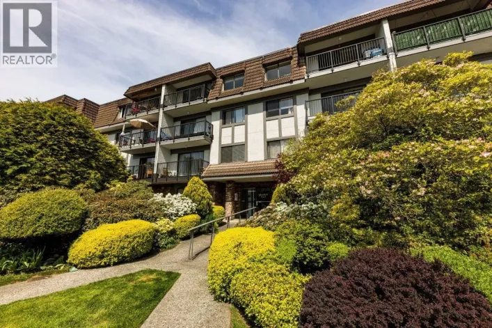 212 236 W 2ND STREET, North Vancouver