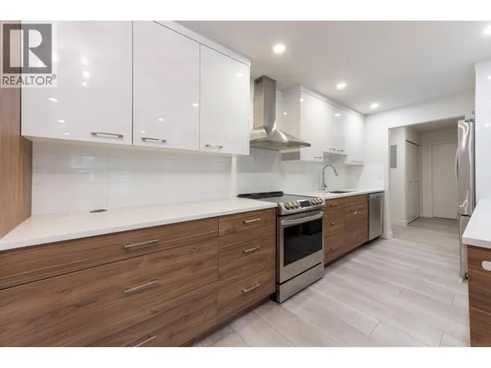 212 2381 BURY AVENUE, Port Coquitlam