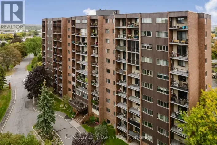 Apartment for rent: 212 - 2650 SOUTHVALE CRESCENT, Ottawa