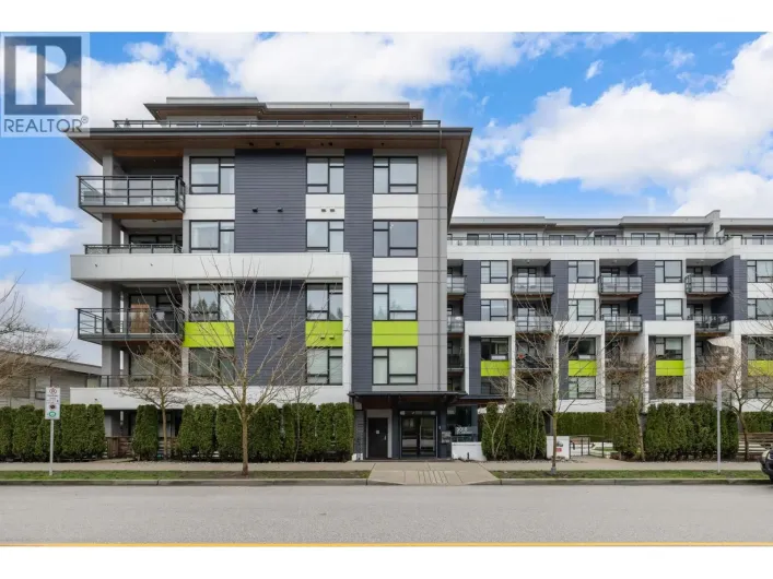 212 3018 ST GEORGE STREET, Port Moody