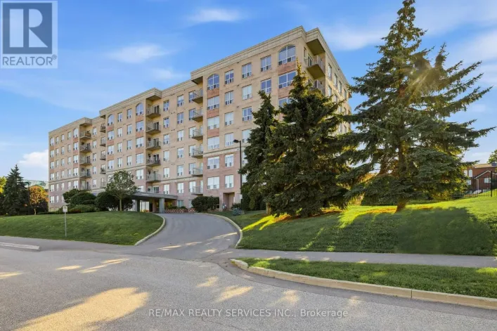 212 - 350 WELLINGTON STREET, Kingston