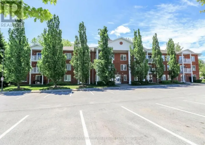 212 - 49 JACOBS TERRACE, Barrie