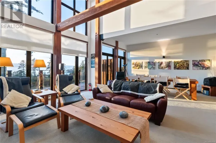 212 515 Marine Dr, Ucluelet