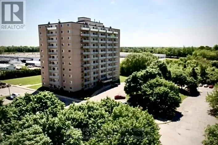 212 - 563 MORNINGTON AVENUE, London East
