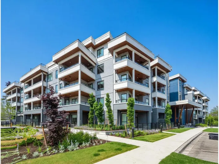 212 6220 GOOSEBERRY DRIVE, Surrey