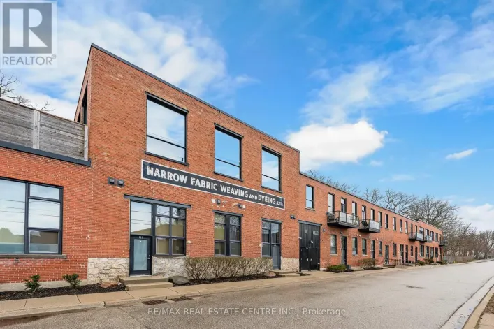 212 - 85 SPRUCE STREET, Cambridge