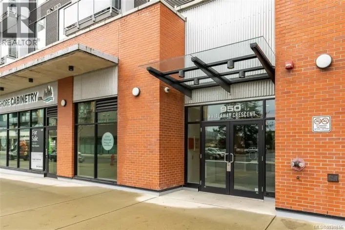 212 950 Whirlaway Cres, Langford