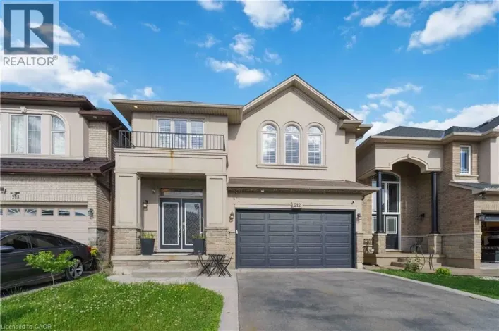 212 CHARTWELL Circle, Hamilton