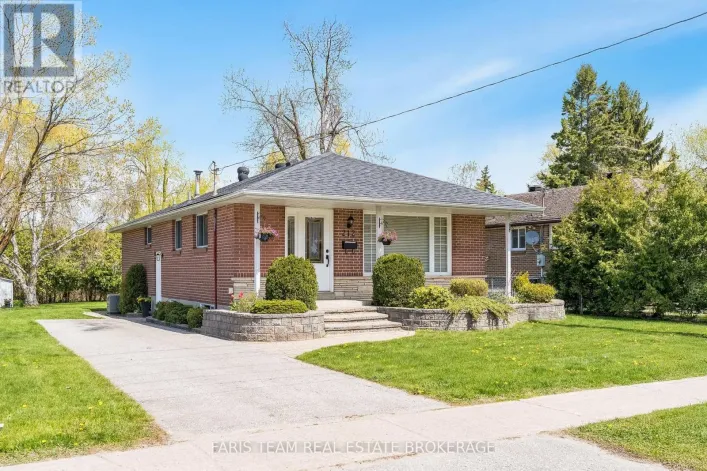 212 GROVE STREET E, Barrie