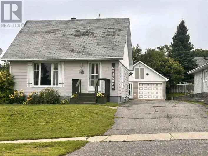 212 Hillside DR S, Elliot Lake