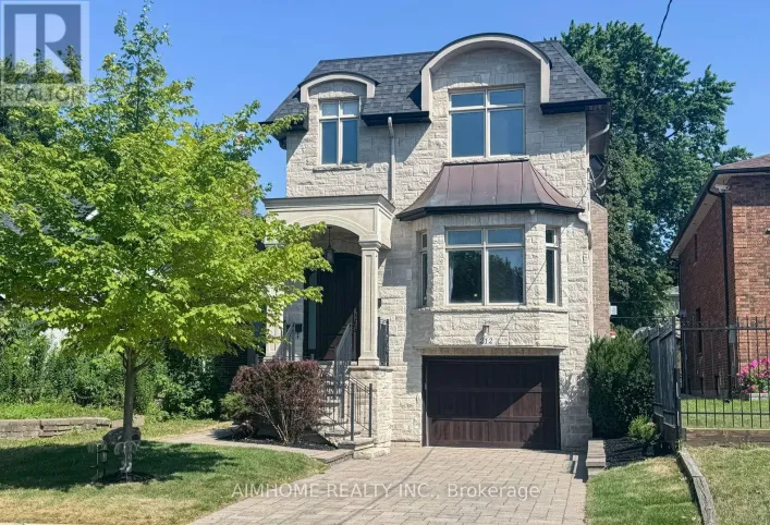 212 HOLLYWOOD AVENUE, Toronto