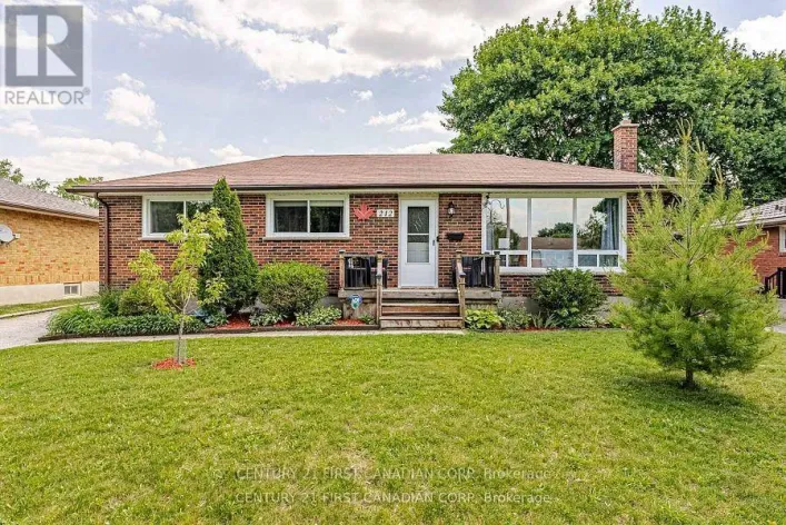 212 KING EDWARD AVENUE, London South