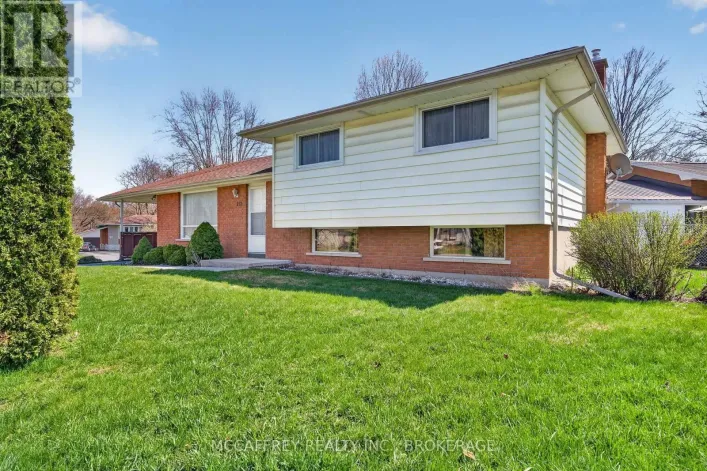 212 KING STREET, Greater Napanee