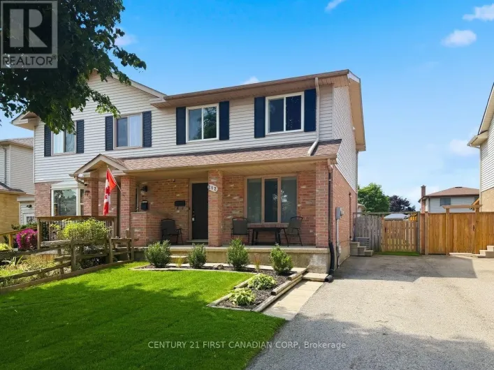 212 MARTINET AVENUE, London East