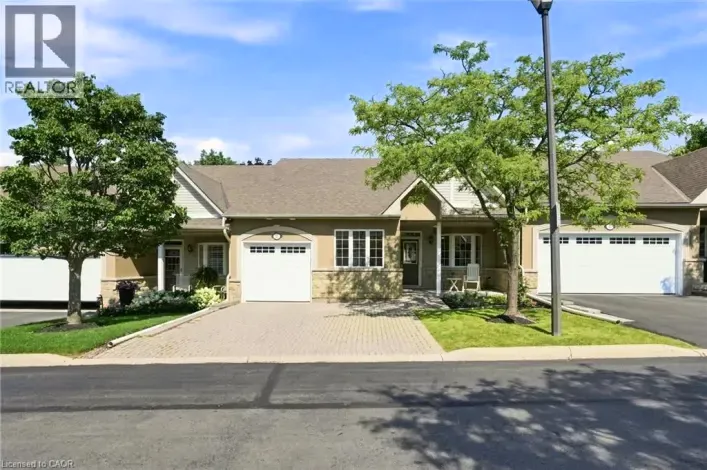 212 STONEHENGE Drive Unit# 41, Ancaster