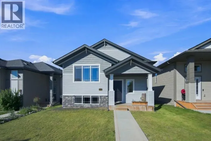 212 Thomlison Avenue, Red Deer