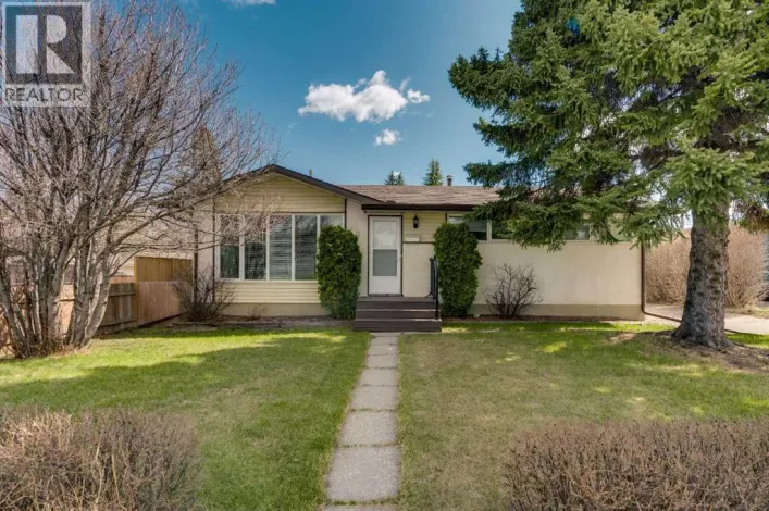 212 Westwood Drive SW, Calgary